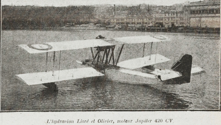 Hydravion LeO de bernard et Bougault sur la Seine 1927 small