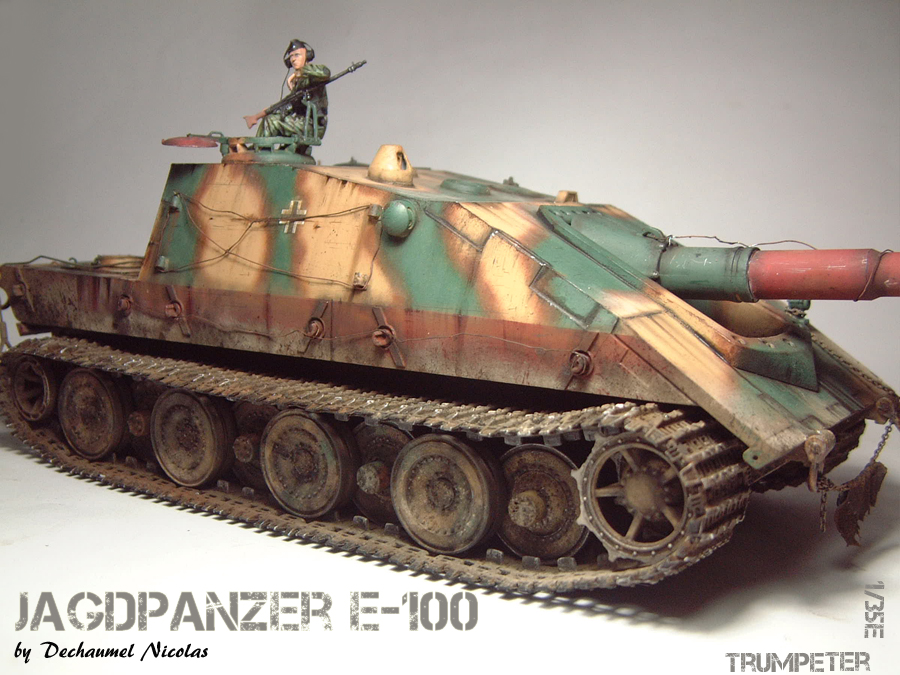 Jagdpanzer E-100 -1/35e [Trumpeter] 1702091236554769014834744